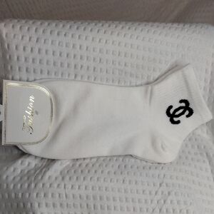 Fashion White/Black Ankle Socks